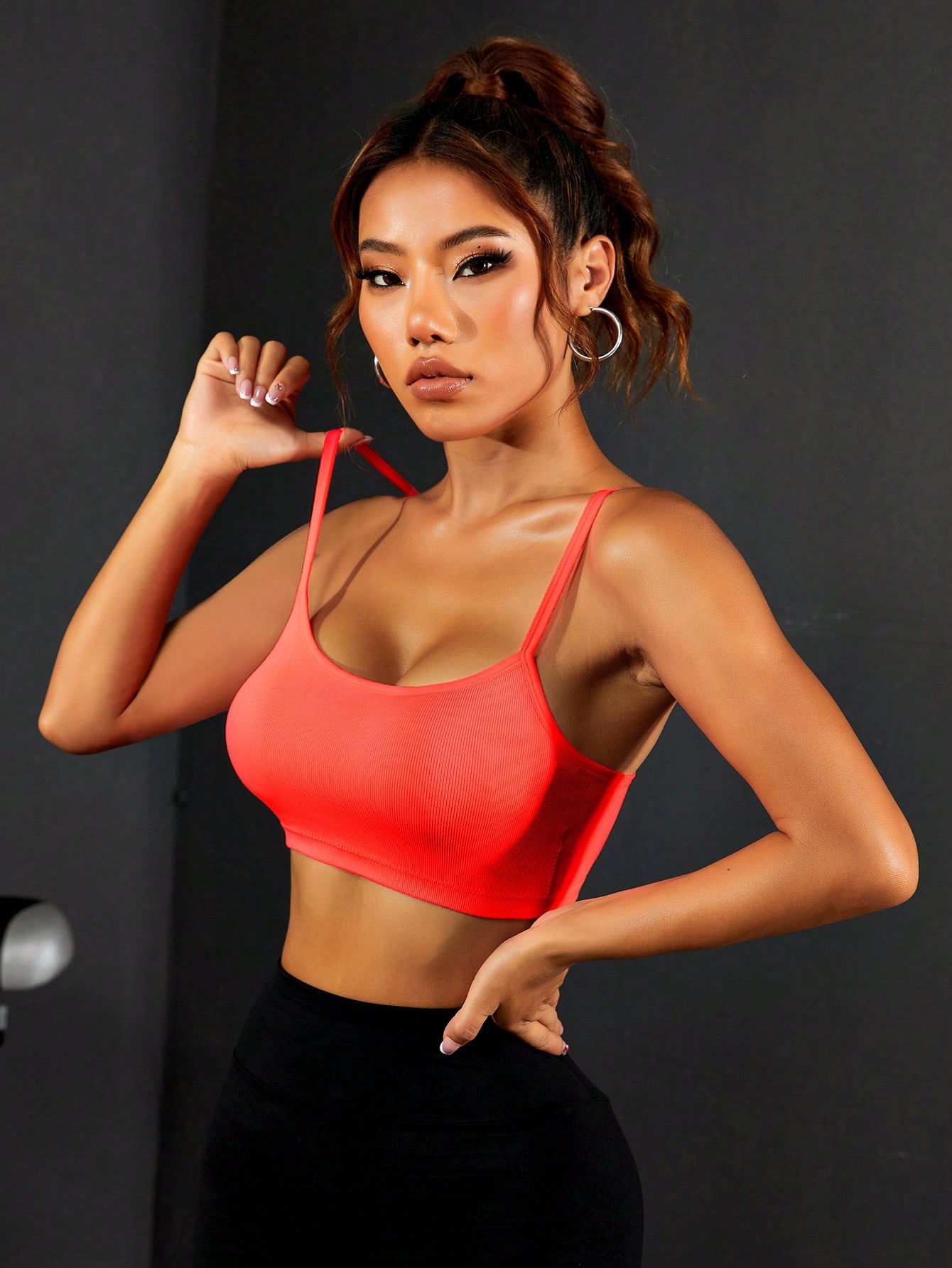 Damski prążkowany sportowy biu – Seamless Ribbed Workout Tank Top recenzja i cena