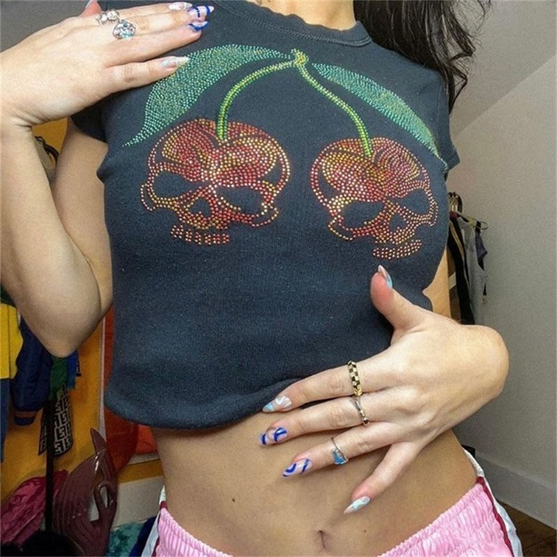 Estetyczny Punk Slim Emo Girls – Y2K Graphic Baby Tee Crop recenzja i cena