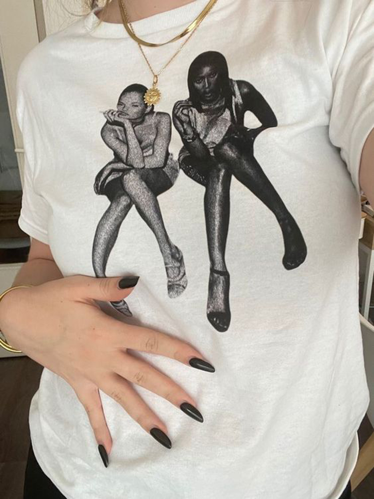 Estetyczna letnia koszulka dzi – Y2K Graphic Baby Tee Crop recenzja i cena